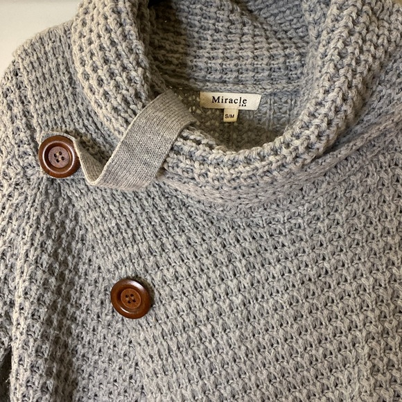 Grey sweater with buttons size S/M - Picture 2 of 5
